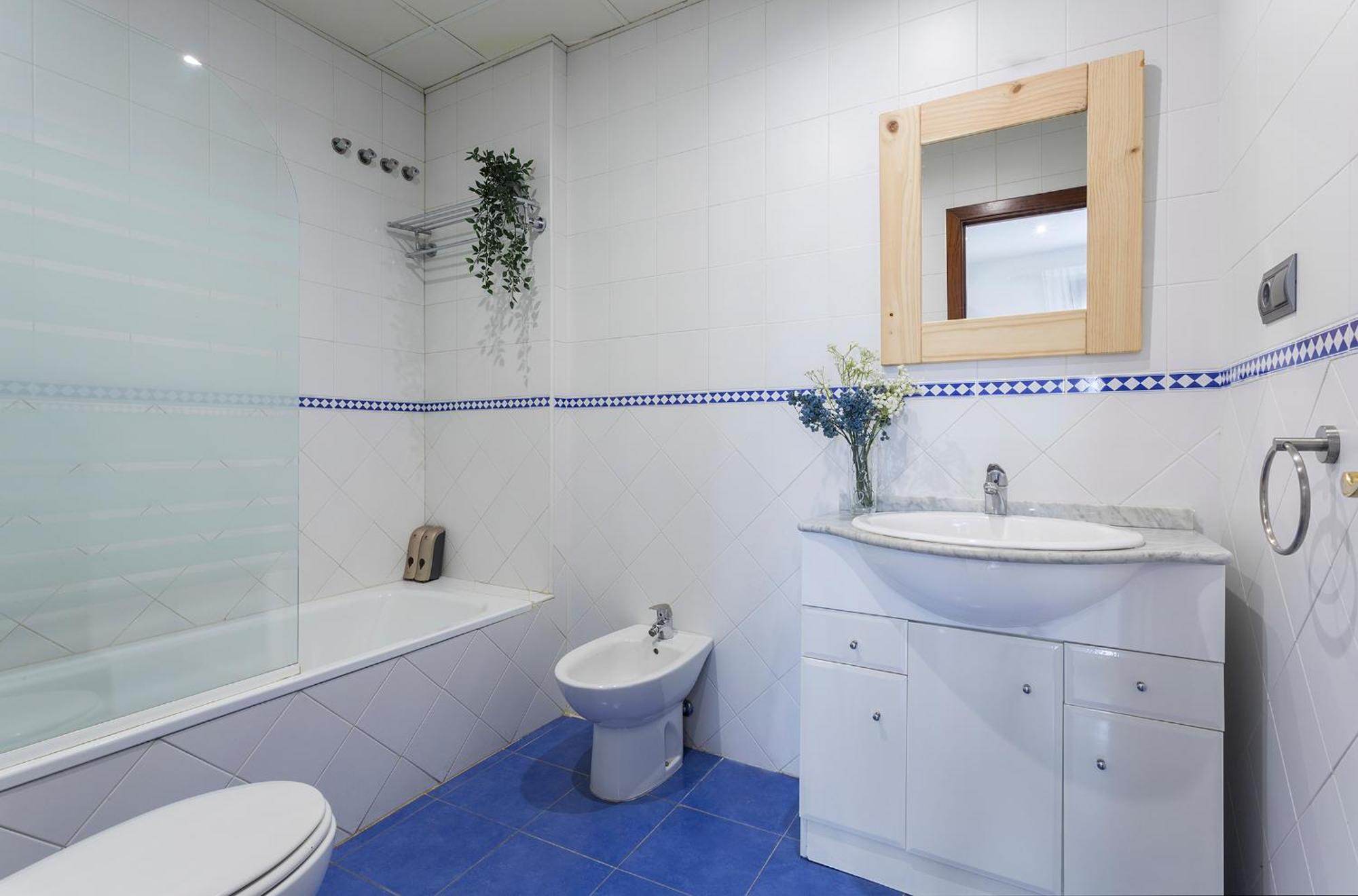Acceso Sevilla Piscina Moderno Parking Gratis 볼무요스 외부 사진